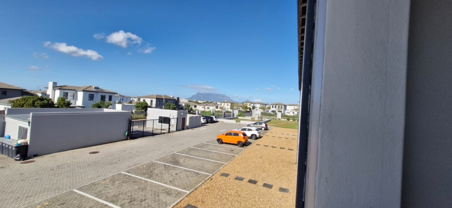 To Let  Bedroom Property for Rent in Parklands Western Cape
